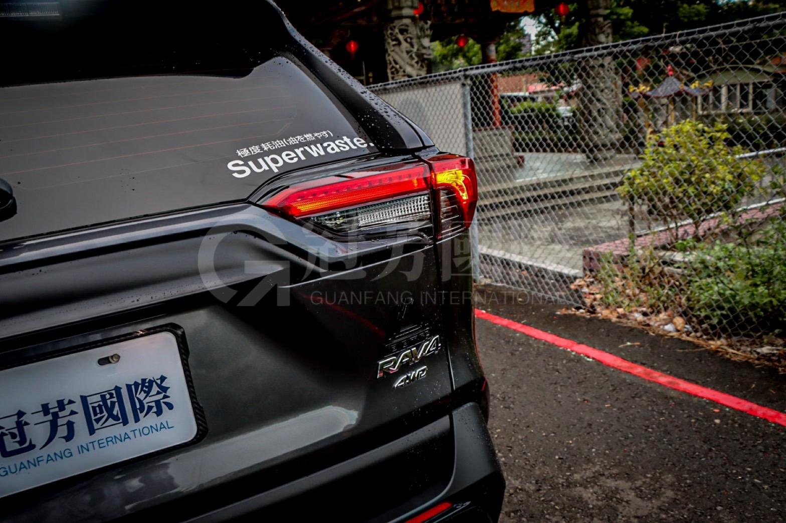 Toyota Rav4 2 5 Adventure 4wd 5代 中古車 二手車 99萬 冠芳國際abc好車網