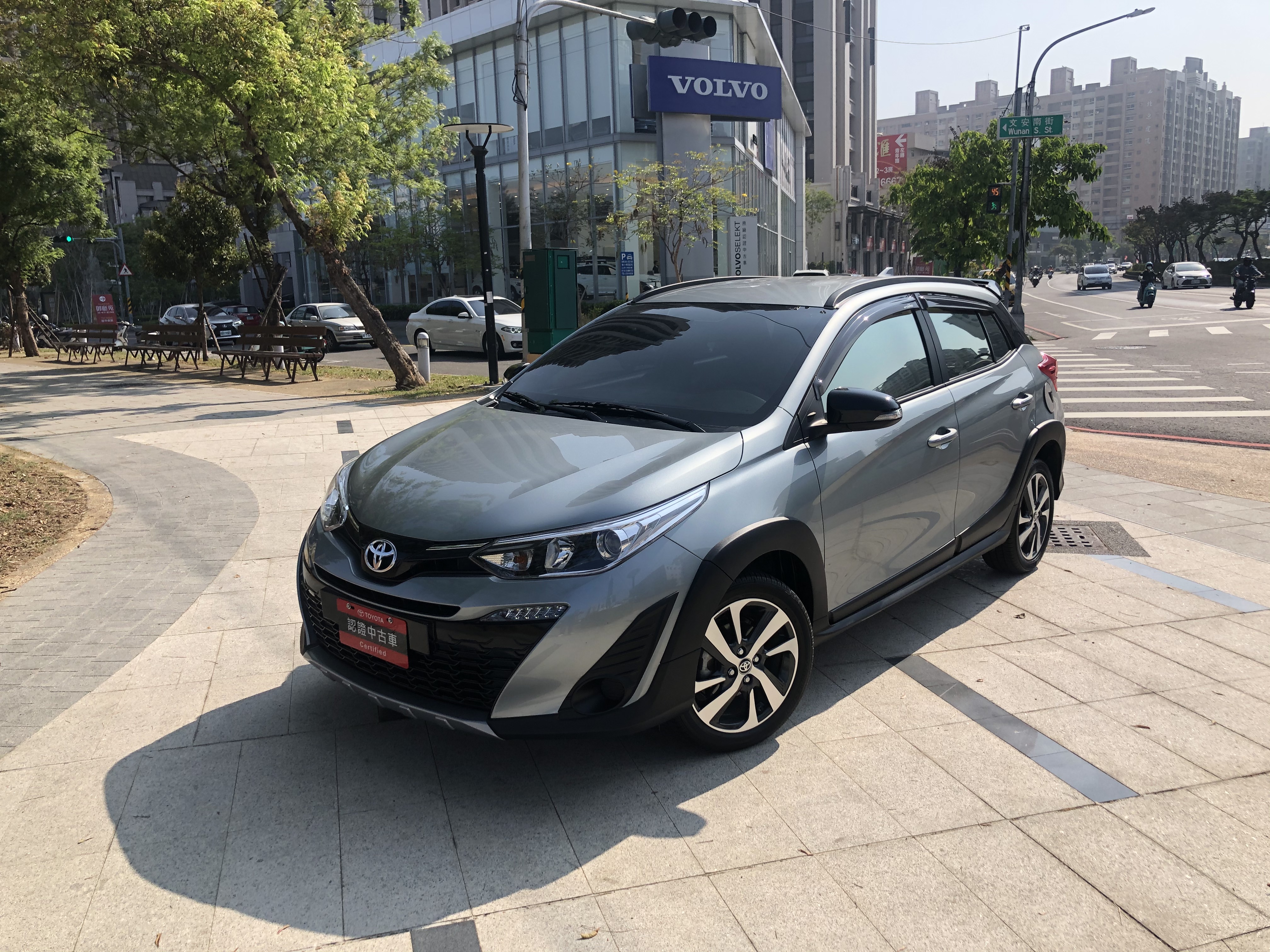 Toyota Yaris 1 5 E 2代 19 中古車 二手車 52 8萬 Toyota和榮澄清所abc好車網