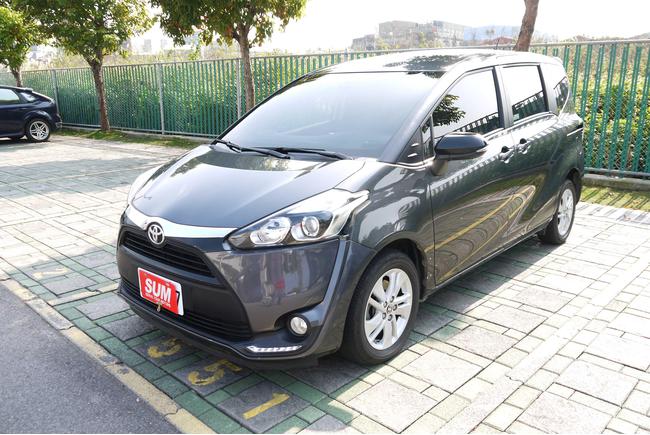 Toyota Sienta 1 8 7人座豪華 19 中古車 二手車 63 8萬 Sum大安汽車模範車商abc好車網